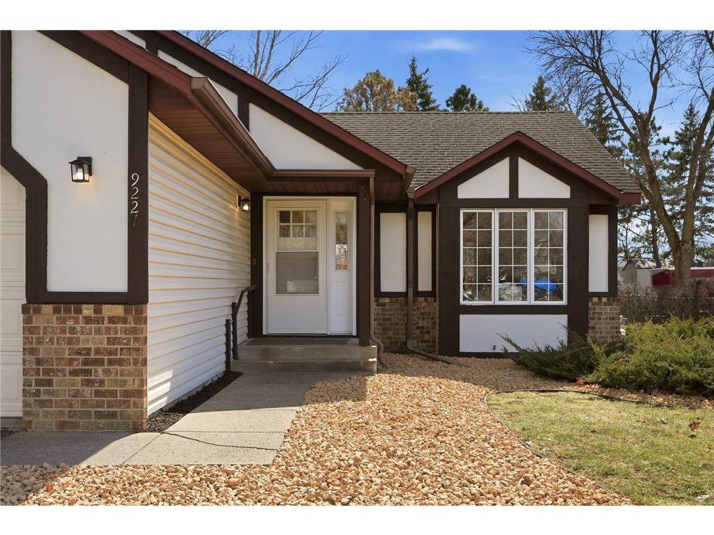 9227 79th Street S Cottage Grove MN 55016 7044142 image5