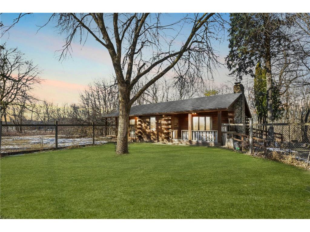 9227 Lake Drive NE Columbus MN 55025 6654687 image1