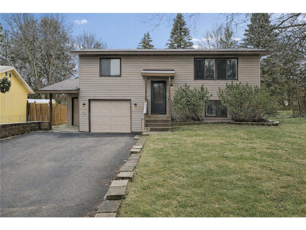 923 123rd Lane NW Coon Rapids MN 55448 7030303 image1