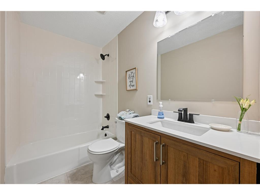 923 123rd Lane NW Coon Rapids MN 55448 7030303 image18