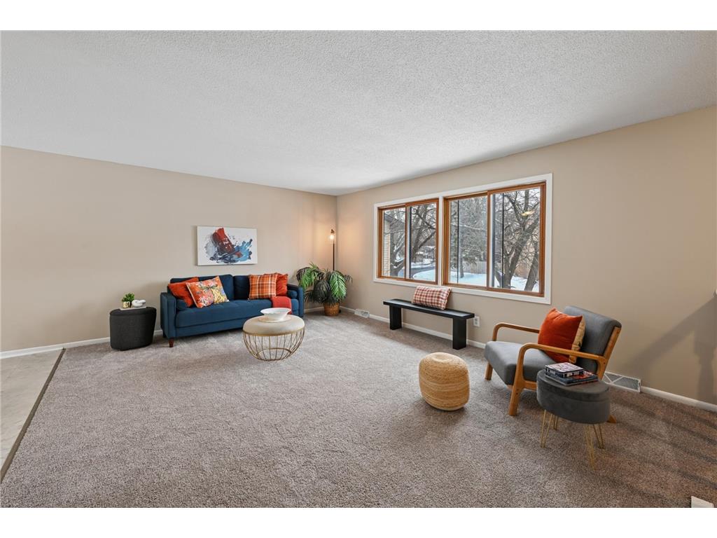 923 123rd Lane NW Coon Rapids MN 55448 7030303 image2