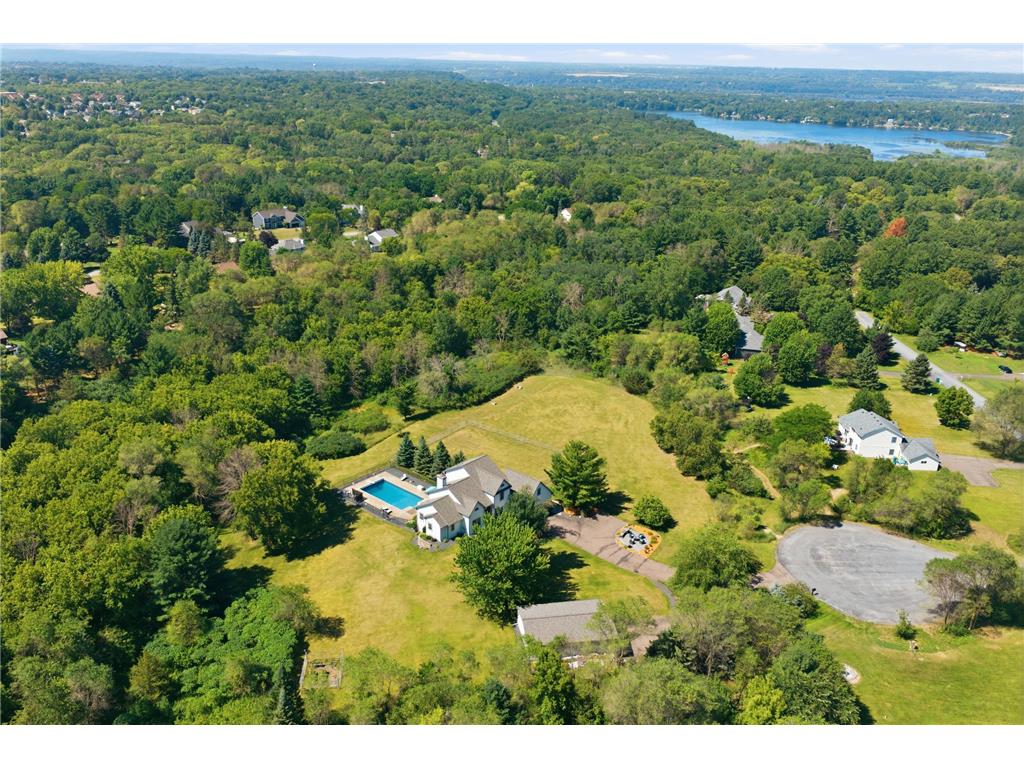 923 Cloverleaf Circle Hudson WI 54016 7103162 image1