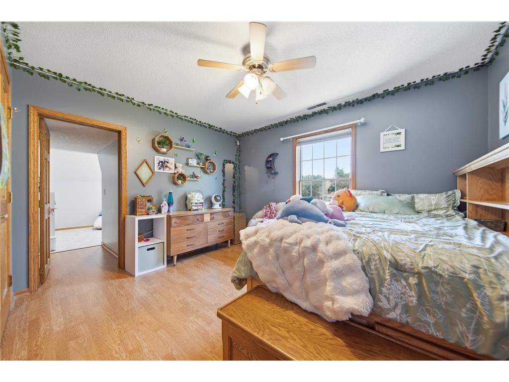 923 Cloverleaf Circle Hudson WI 54016 7103162 image27