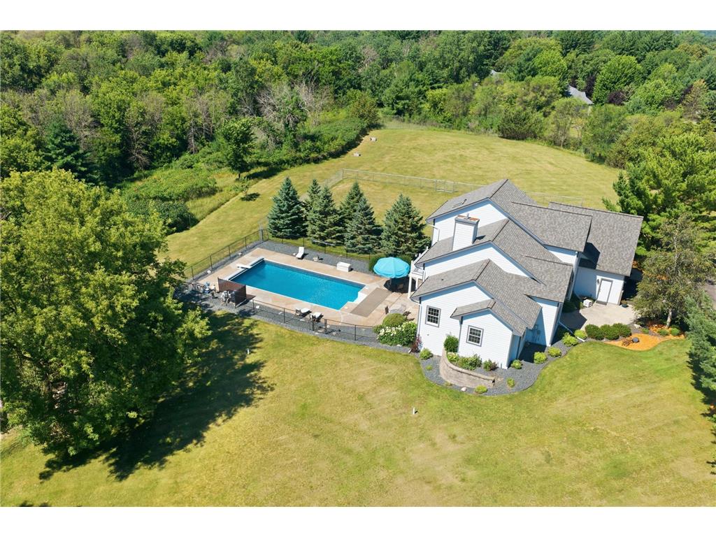 923 Cloverleaf Circle Hudson WI 54016 7103162 image53