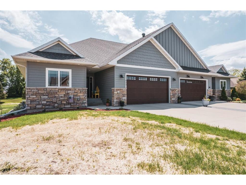 923 Lake Forest Circle Detroit Lakes MN 56501 6382118 image1