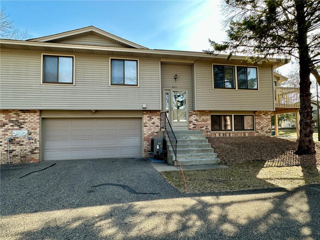 923 Lawnview Avenue Shoreview MN 55126 7043075 image2