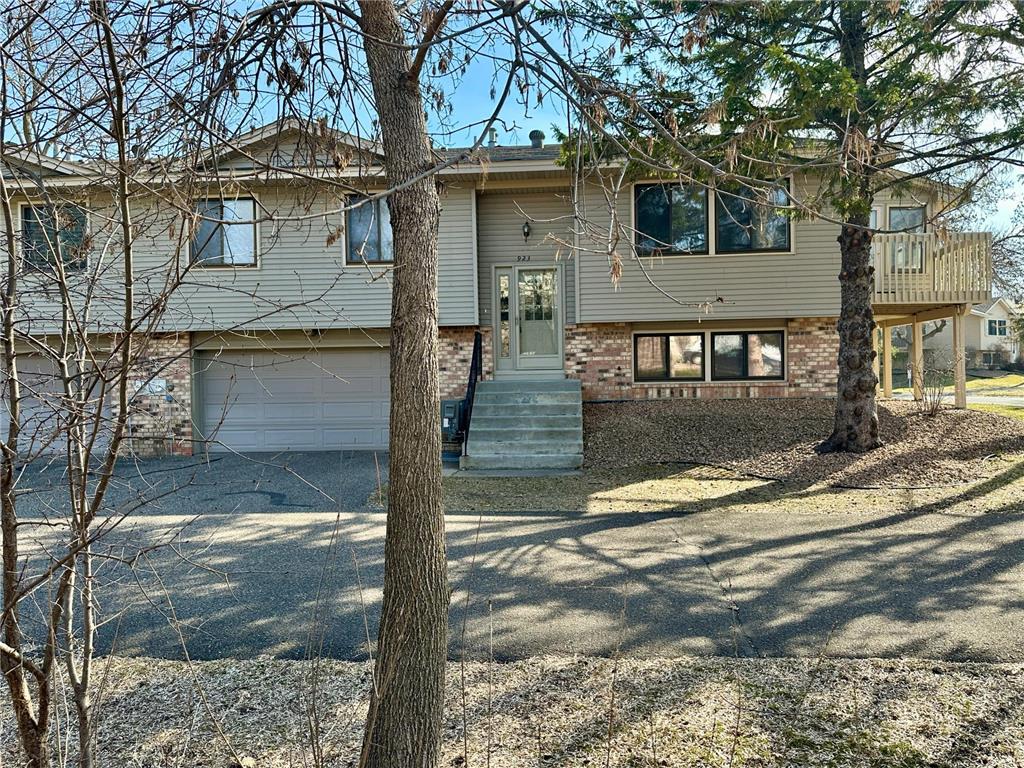 923 Lawnview Avenue Shoreview MN 55126 7043075 image23