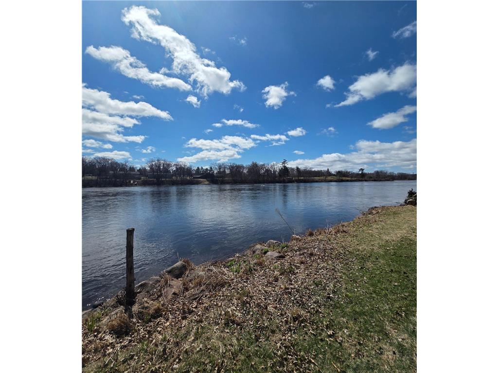 923 Lindbergh Drive S Little Falls MN 56345 - Mississippi 7058597 image7