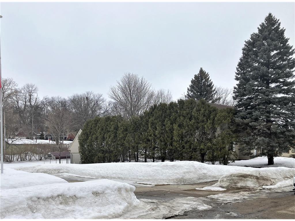 923 N Park Street Fergus Falls Twp MN 56537 6349557 image1