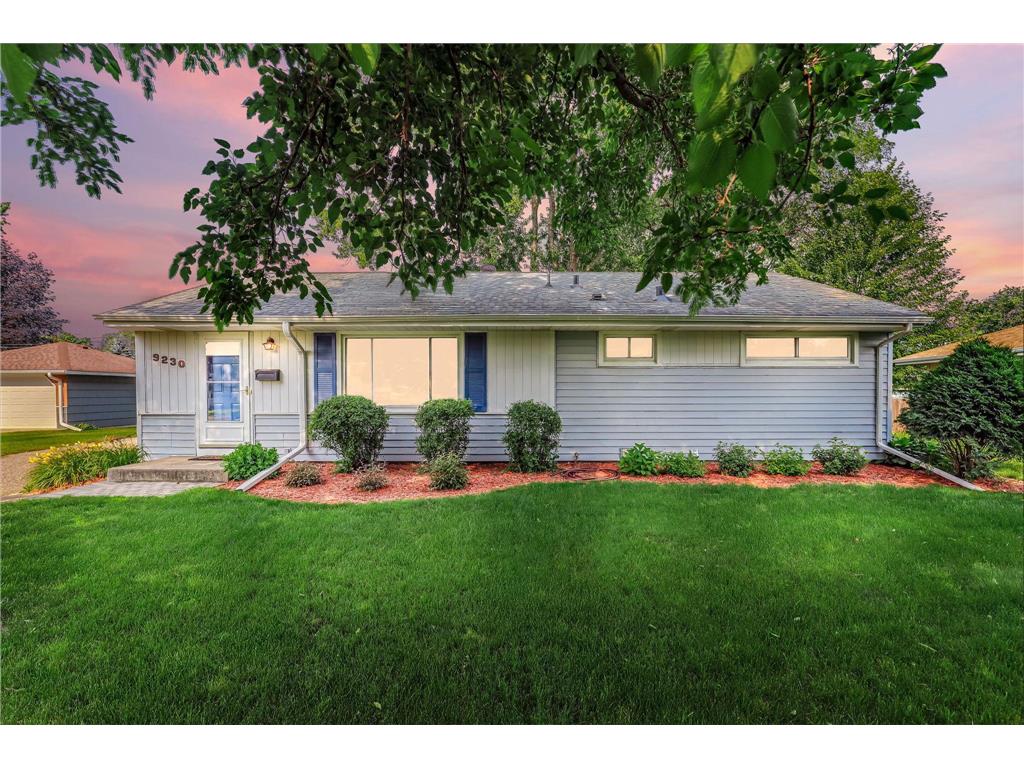 9230 Clinton Avenue S Bloomington MN 55420 7093173 image3