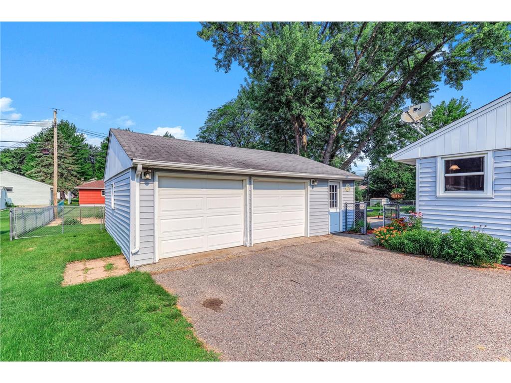 9230 Clinton Avenue S Bloomington MN 55420 7093173 image32