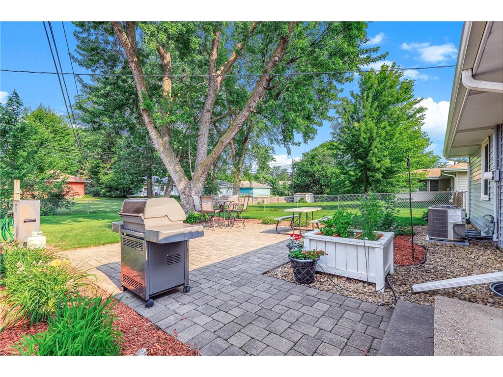9230 Clinton Avenue S Bloomington MN 55420 7093173 image35