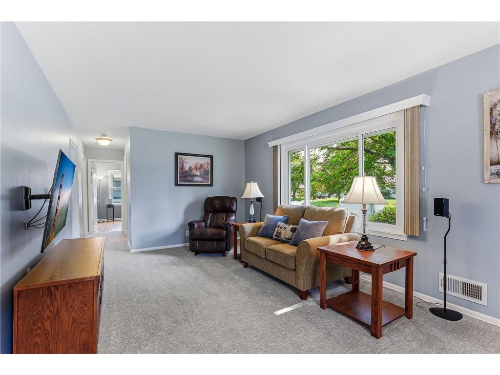 9230 Clinton Avenue S Bloomington MN 55420 7093173 image7
