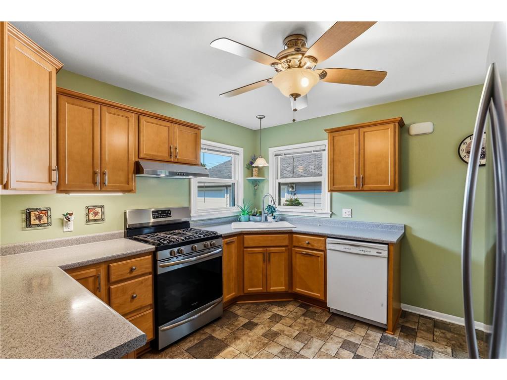 9230 Clinton Avenue S Bloomington MN 55420 7093173 image8