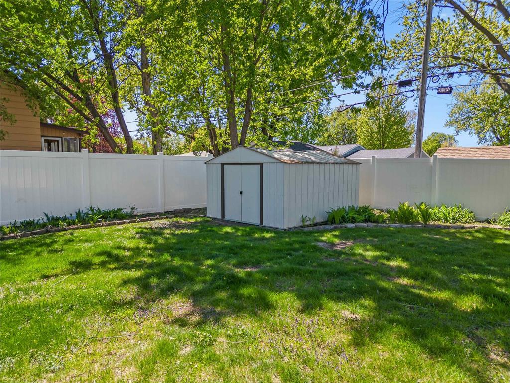 9230 Portland Avenue S Bloomington MN 55420 7048814 image10