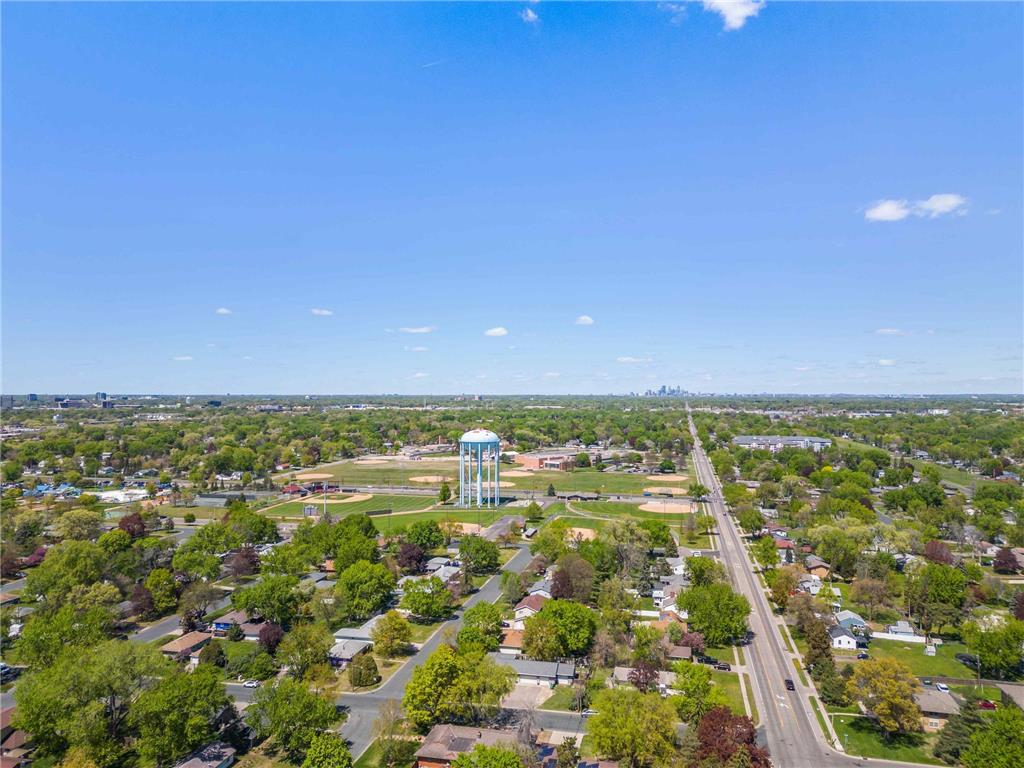 9230 Portland Avenue S Bloomington MN 55420 7048814 image12