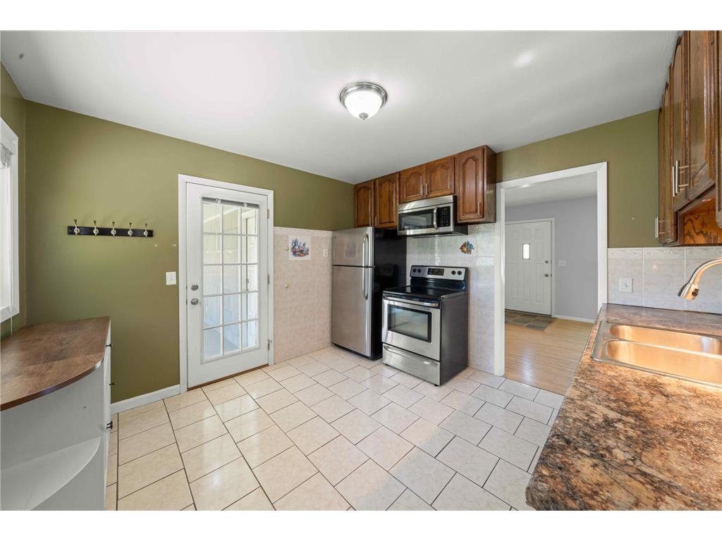 9230 Portland Avenue S Bloomington MN 55420 7048814 image20