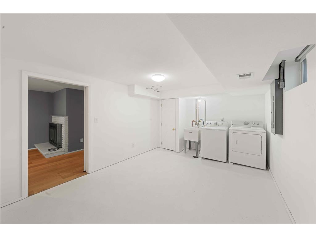 9230 Portland Avenue S Bloomington MN 55420 7048814 image30