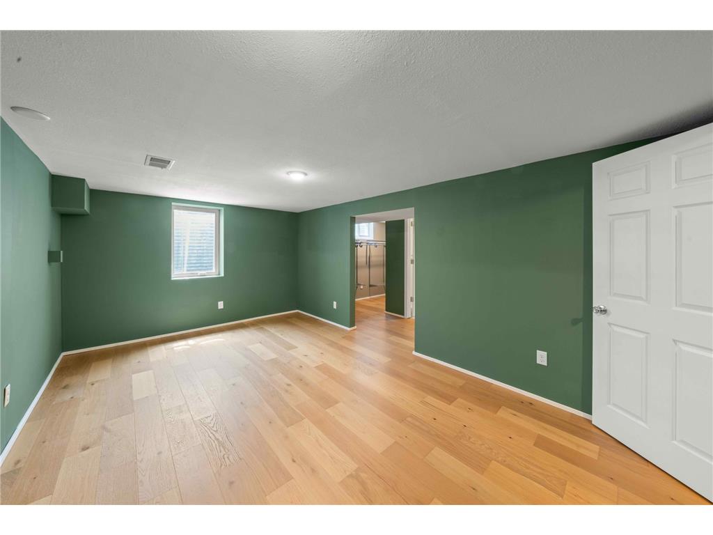 9230 Portland Avenue S Bloomington MN 55420 7048814 image31