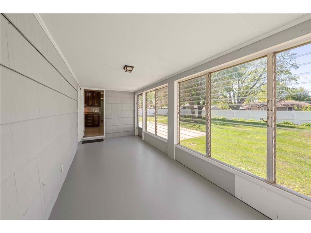 9230 Portland Avenue S Bloomington MN 55420 7048814 image8