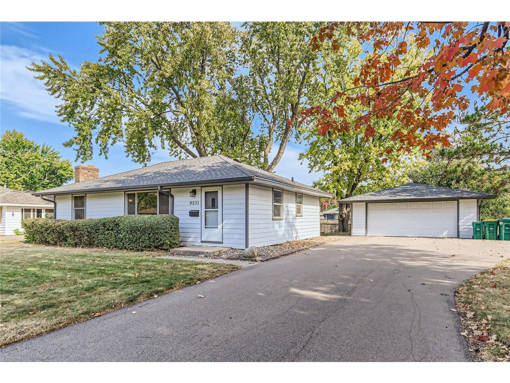 9231 Bloomington Avenue Bloomington MN 55425 6615692 image1