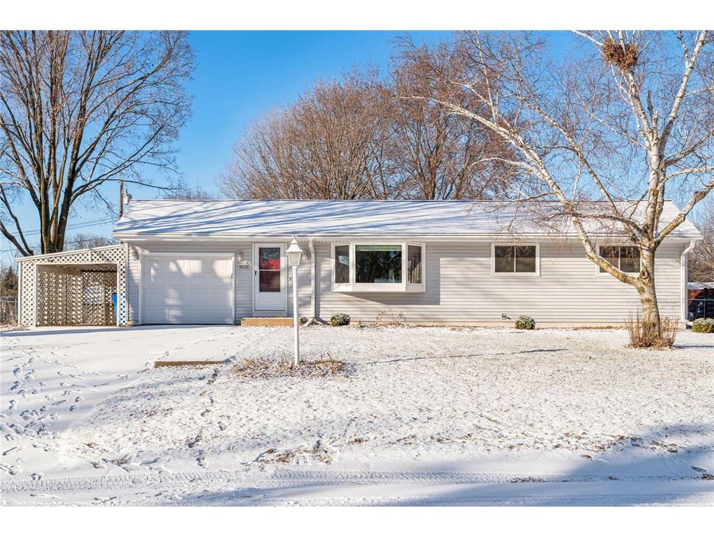 9233 Goldenrod Lane N Maple Grove MN 55369 6635622 image1