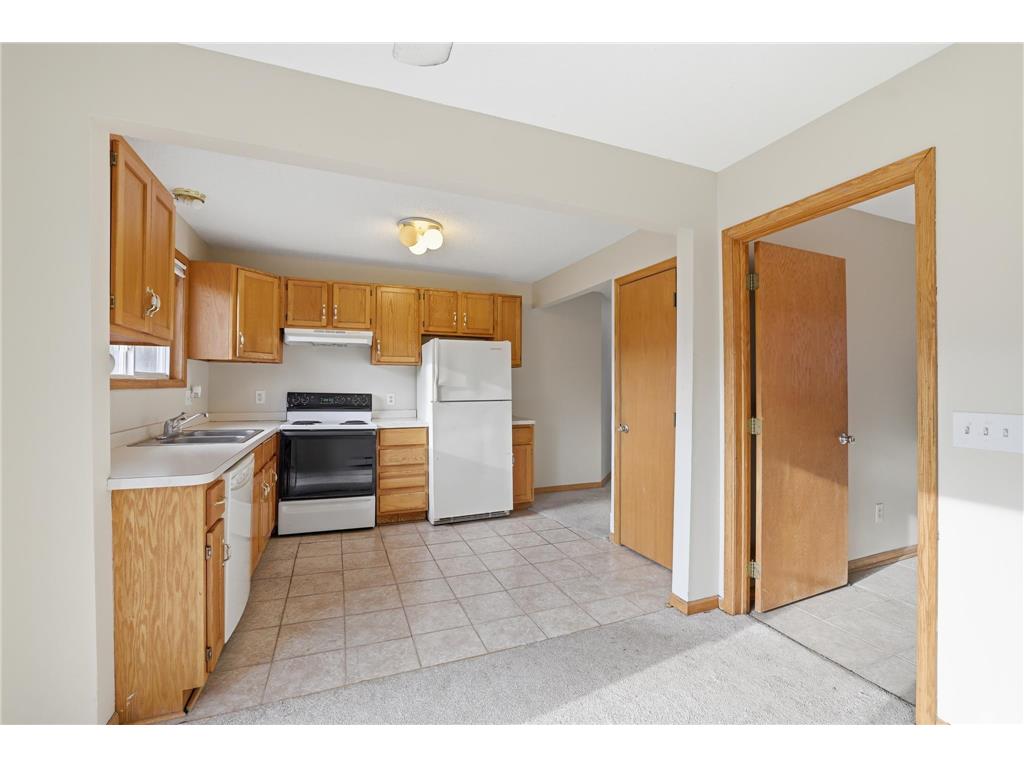 9234 Flanders Street NE Blaine MN 55449 7052759 image14