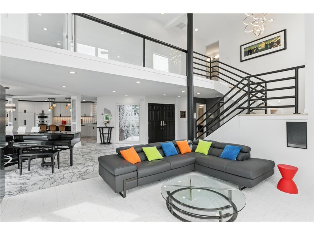 9235 Lake Riley Boulevard Chanhassen MN 55317 - Riley 7017530 image25