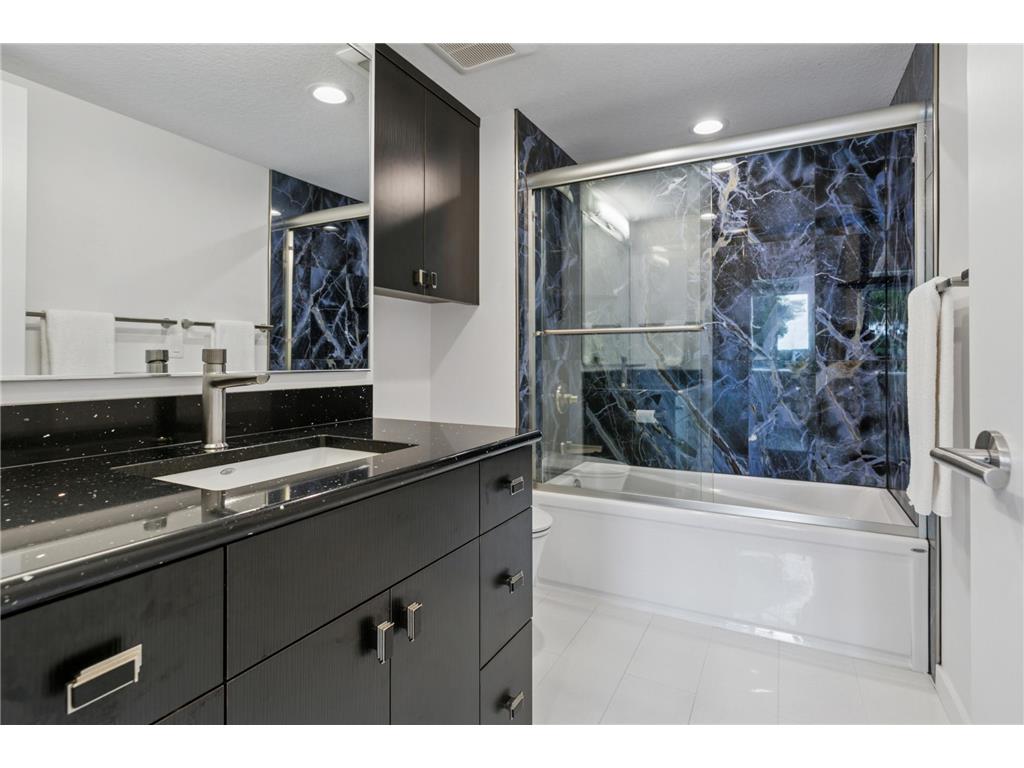 9235 Lake Riley Boulevard Chanhassen MN 55317 - Riley 7017530 image54