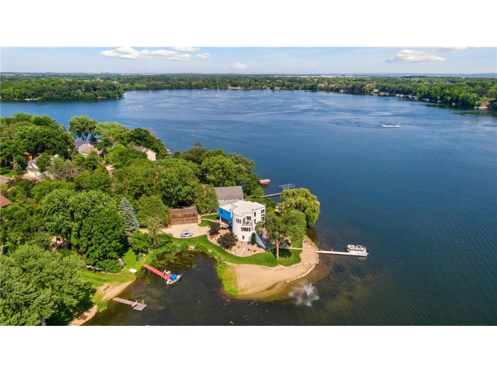 9235 Lake Riley Boulevard Chanhassen MN 55317 - Riley 7017530 image56