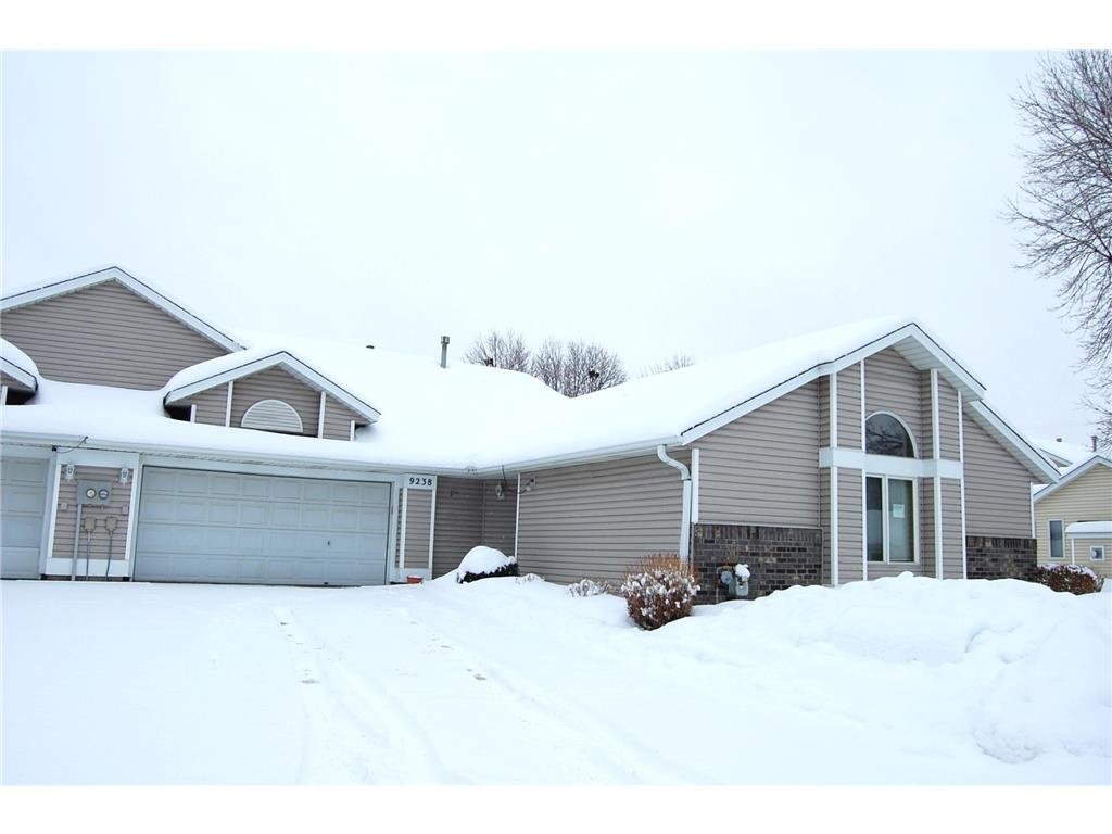 9238 Yorkshire Lane Brooklyn Park MN 55443 6321110 image1