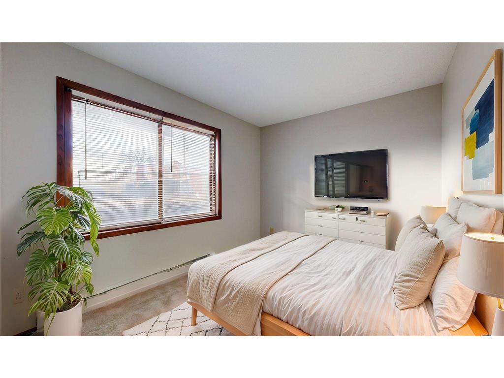 924 21st Avenue S #2 Minneapolis MN 55404 6805947 image3