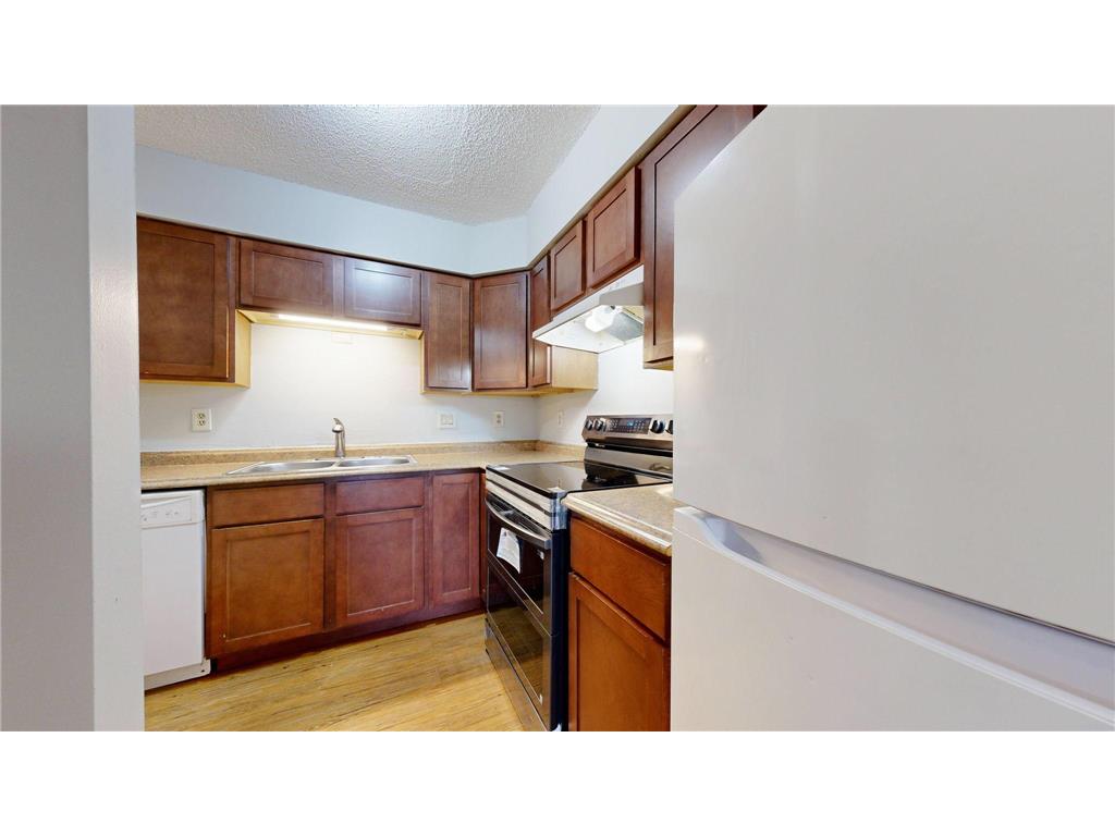 924 21st Avenue S #2 Minneapolis MN 55404 6805947 image5