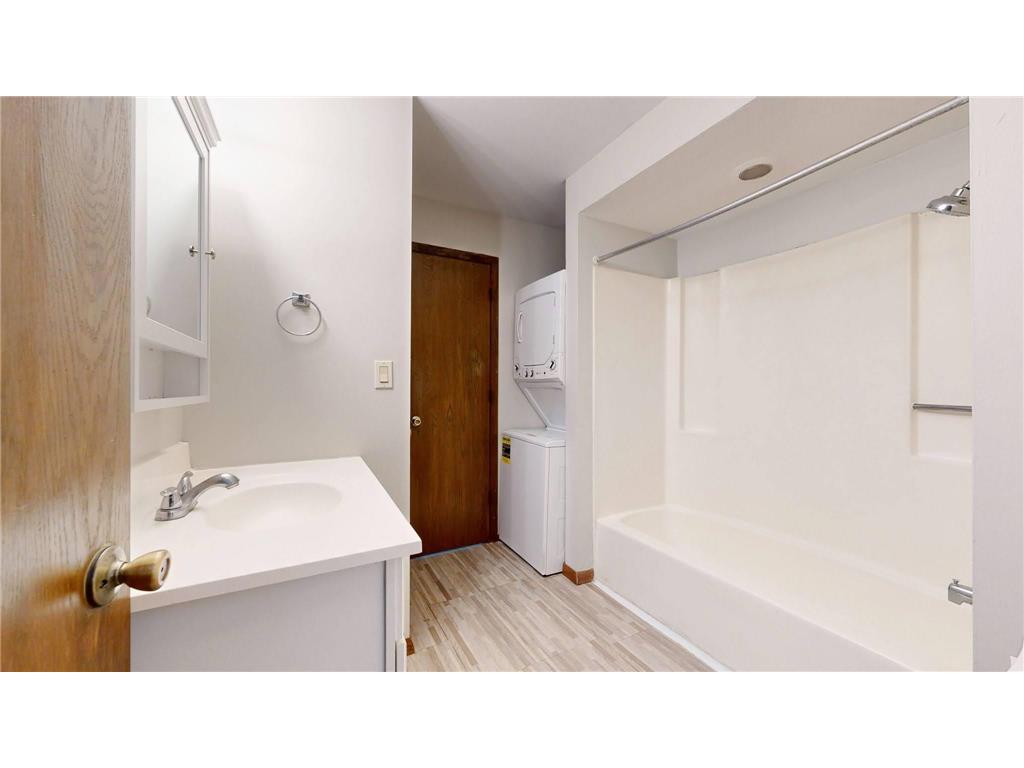 924 21st Avenue S Minneapolis MN 55404 6826564 image12