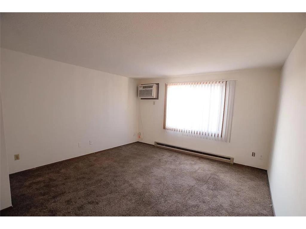 924 21st Avenue S Minneapolis MN 55404 6826564 image19