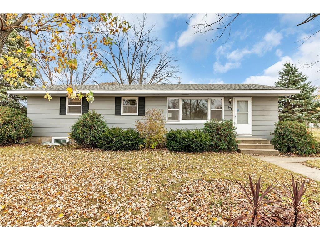 924 34th Avenue N Saint Cloud MN 56303 6625349 image1