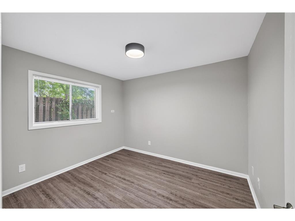 924 9th Avenue SE Minneapolis MN 55414 7095778 image15