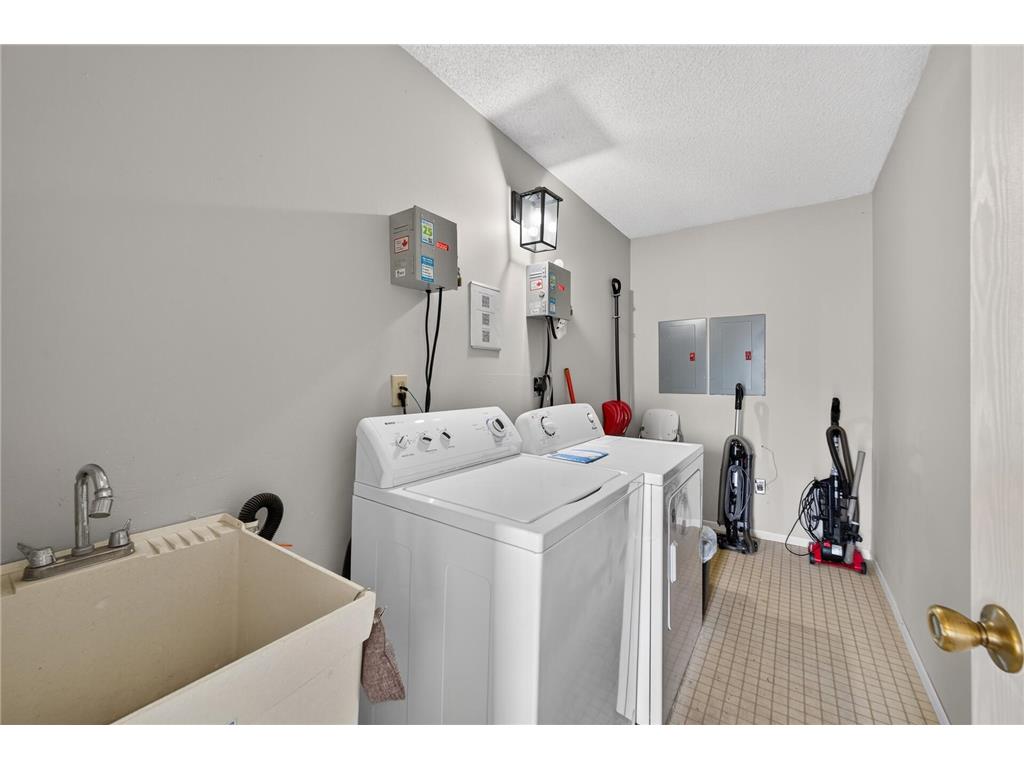 924 9th Avenue SE Minneapolis MN 55414 7095778 image22