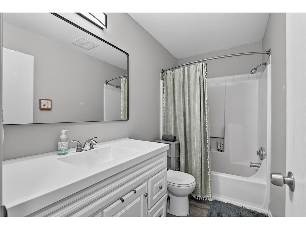 924 9th Avenue SE Minneapolis MN 55414 7095778 image41