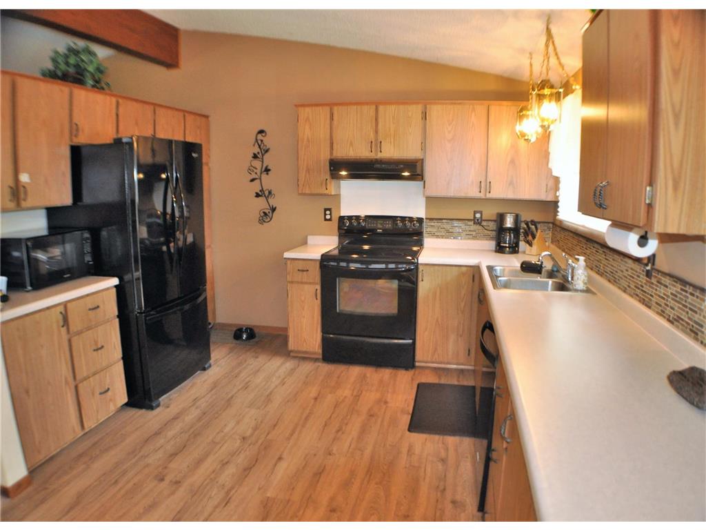 924 Ash Street Appleton MN 56208 MLS 6202244 Edina Realty 924-ash-street-appleton-mn-56208-mls-6202244-edina-realty
