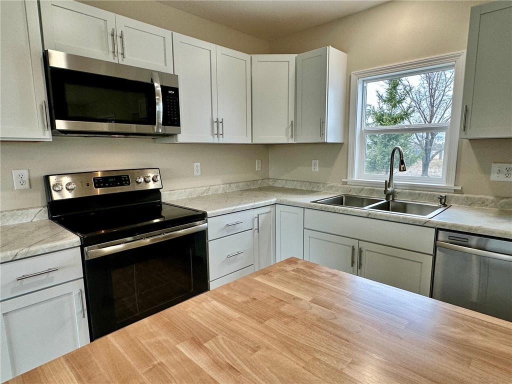 924 Colfax Avenue SW Wadena MN 56482 7051786 image13