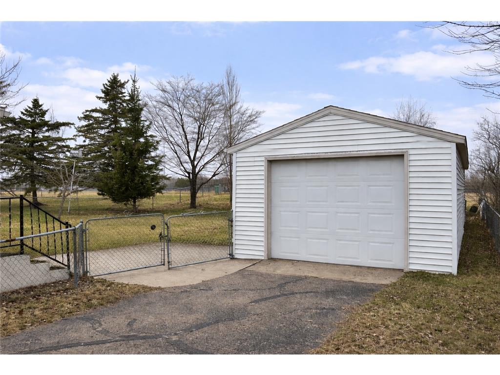 924 Colfax Avenue SW Wadena MN 56482 7051786 image3