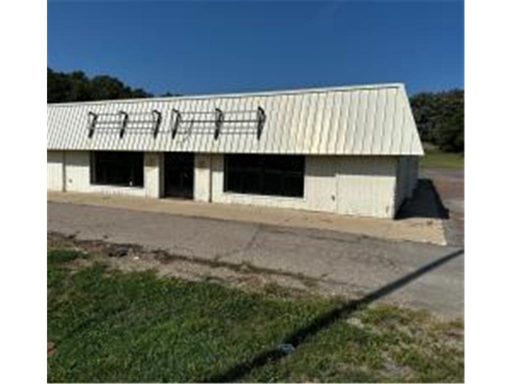 924 Highway 71 N Jackson MN 56143 6647817 image1