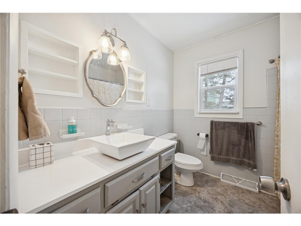 924 King Avenue SW Wadena MN 56482 7058082 image16