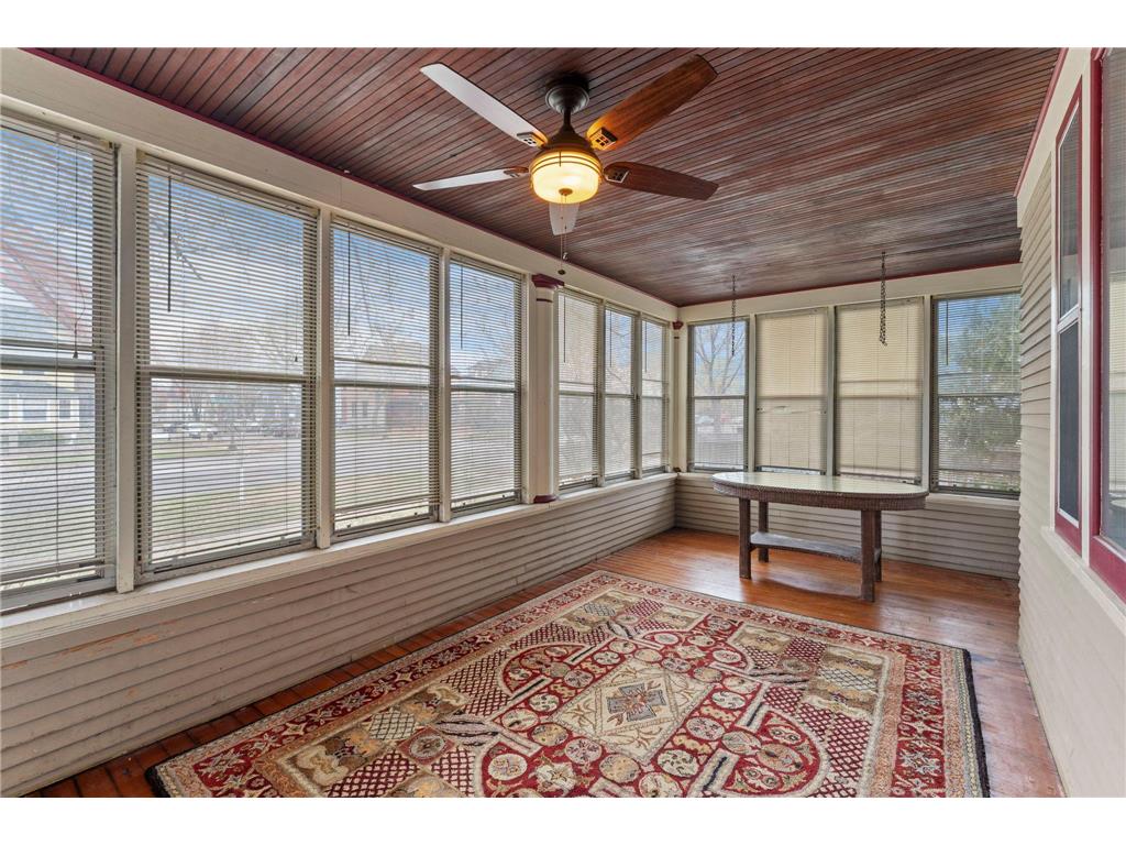 924 Marshall Avenue Saint Paul MN 55104 7059010 image10