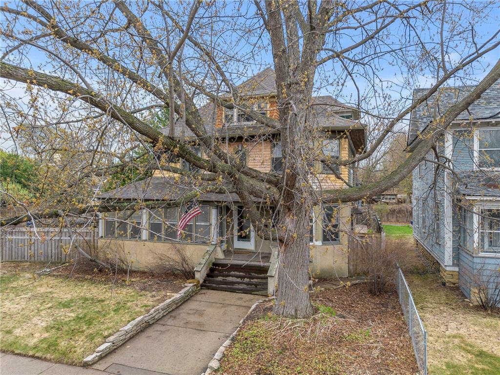 924 Marshall Avenue Saint Paul MN 55104 7059010 image2