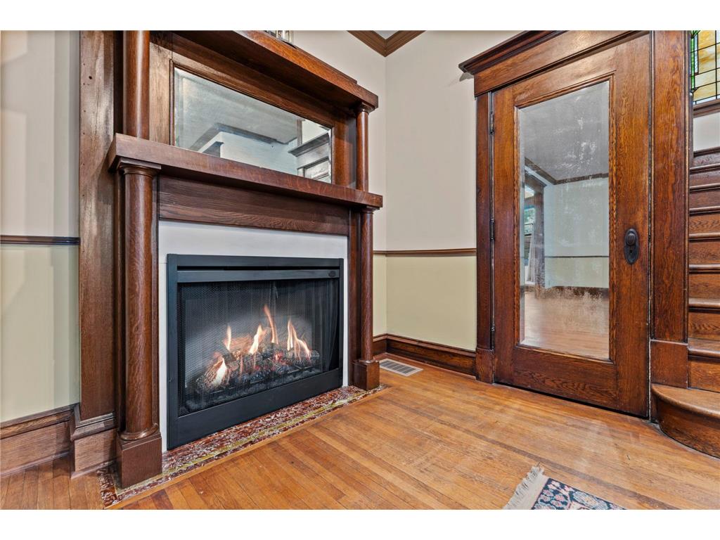924 Marshall Avenue Saint Paul MN 55104 7059010 image22