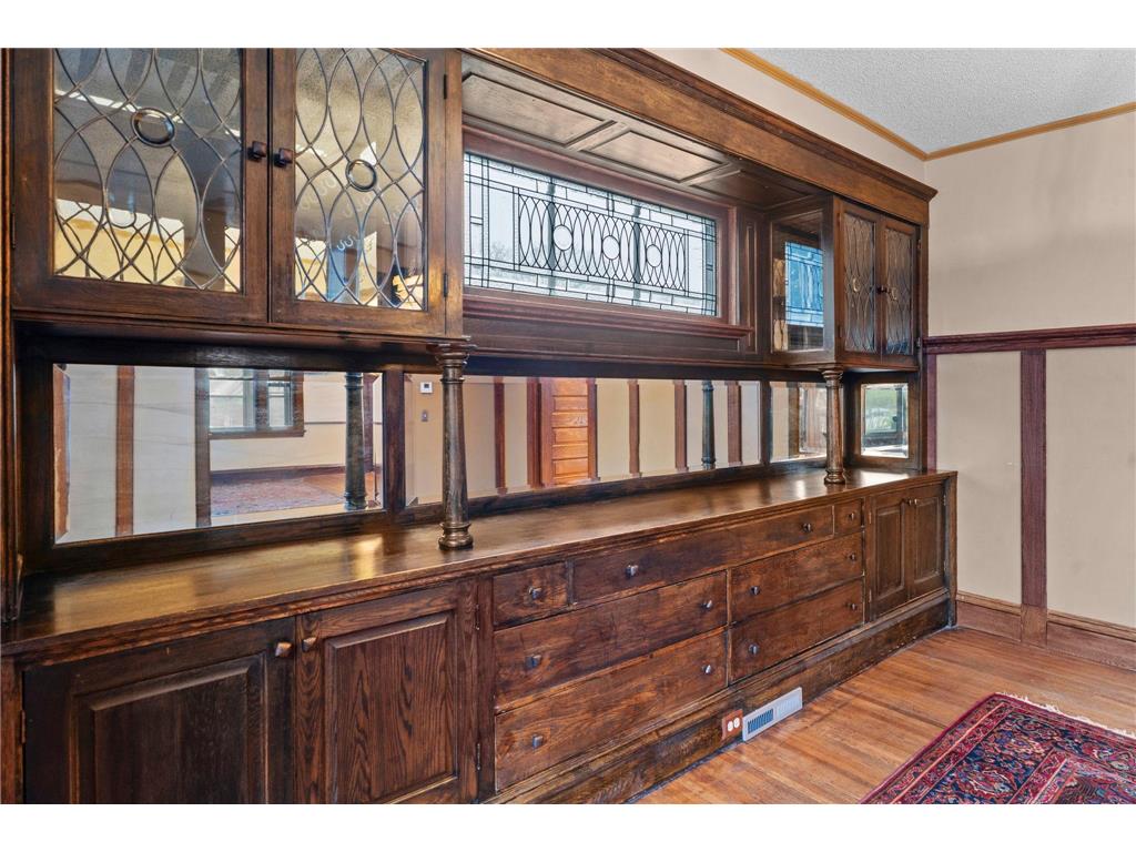924 Marshall Avenue Saint Paul MN 55104 7059010 image26