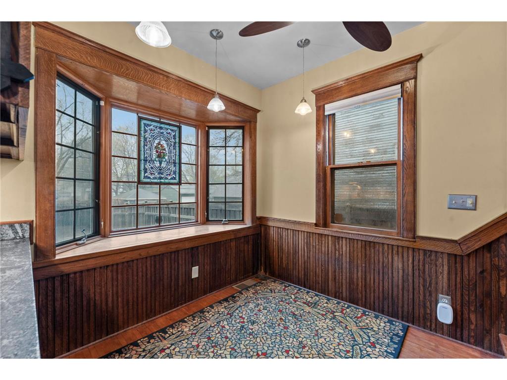 924 Marshall Avenue Saint Paul MN 55104 7059010 image32