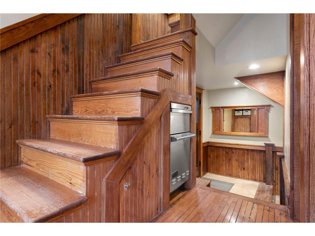 924 Marshall Avenue Saint Paul MN 55104 7059010 image34